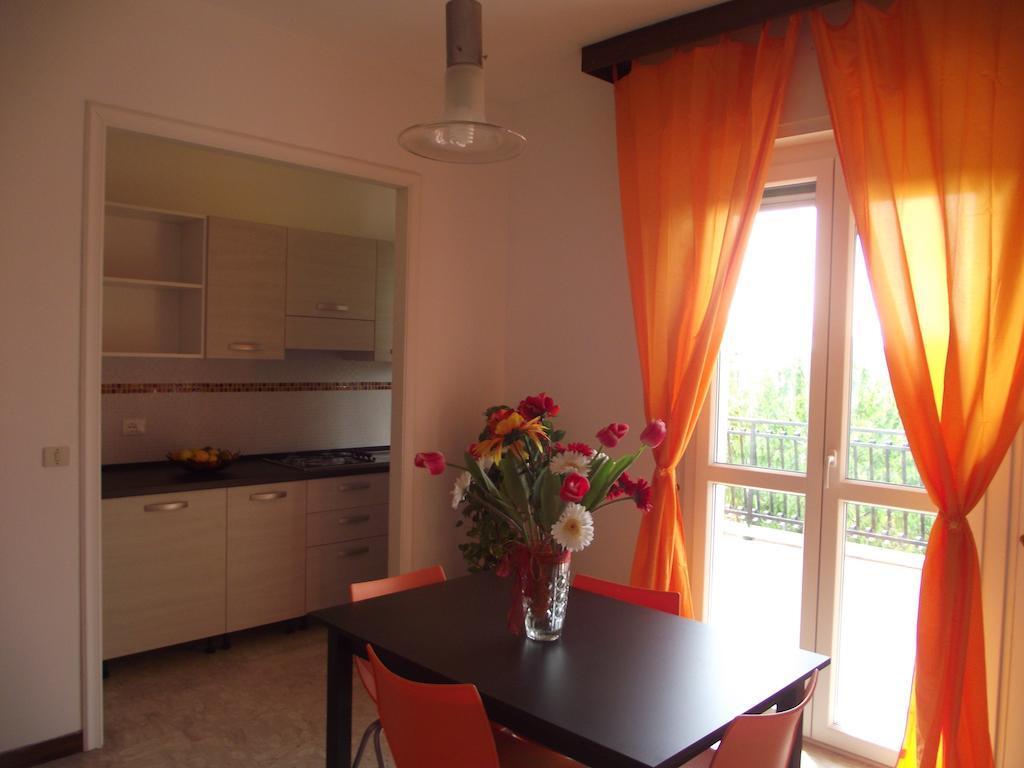 Il Borgo Degli Ulivi Resort Pietra Ligure Habitación foto