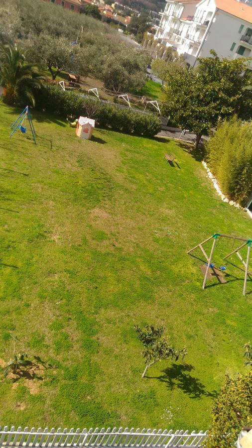 Il Borgo Degli Ulivi Resort Pietra Ligure Exterior foto